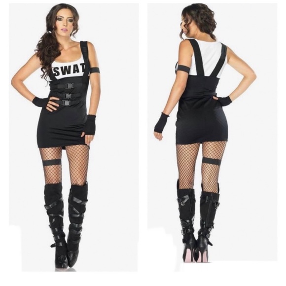 Leg Avenue sultry SWAT officer costume Sz M/L - Picture 1 of 14